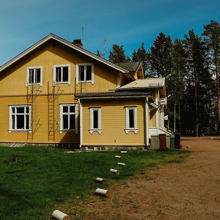 Turistgarden Saerna Panzió Kültér fotó