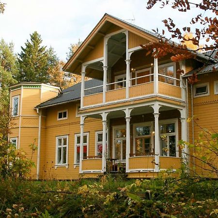 Turistgarden Saerna Panzió Kültér fotó