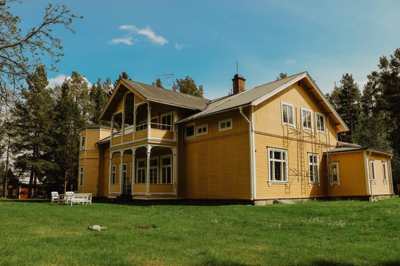 Turistgarden Saerna Panzió Kültér fotó