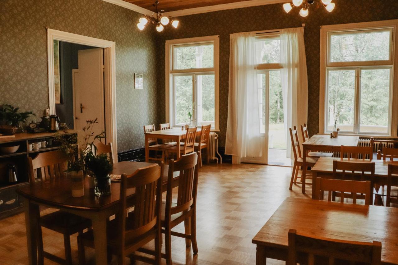Turistgarden Saerna Panzió Kültér fotó